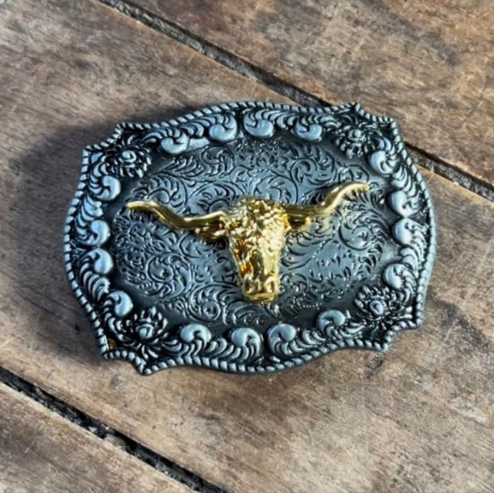 COPY - New bbull belt buckle choose gold or silver